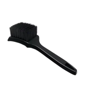 فرشاة تنظيف إطارات وجنوط بمقبض طويل (Long-Handle Tire Brush)